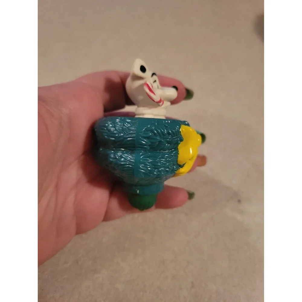101 Dalmatians McDonalds Toy figure top Spinner Disney Christmas Yellow Bow